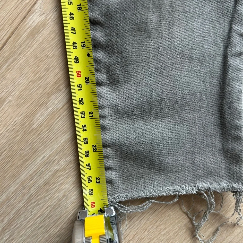 Banana Republic Mid Rise‎ Skinny Raw Hem Jeans Light Grey 26P Rock Grundge